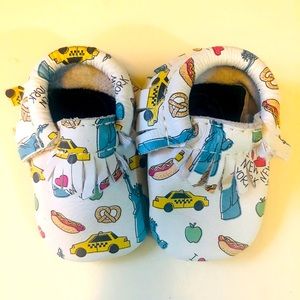 Freshly Picked NYC theme baby shoes.